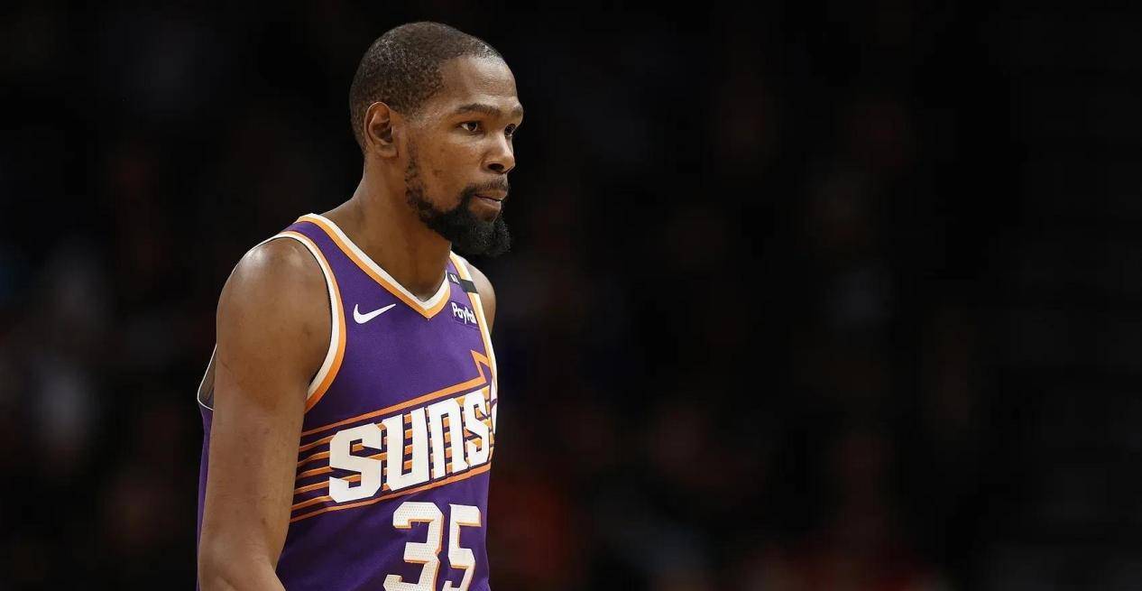 Kaiyun-杜兰特重要时刻出色发挥，湖人带队取胜！